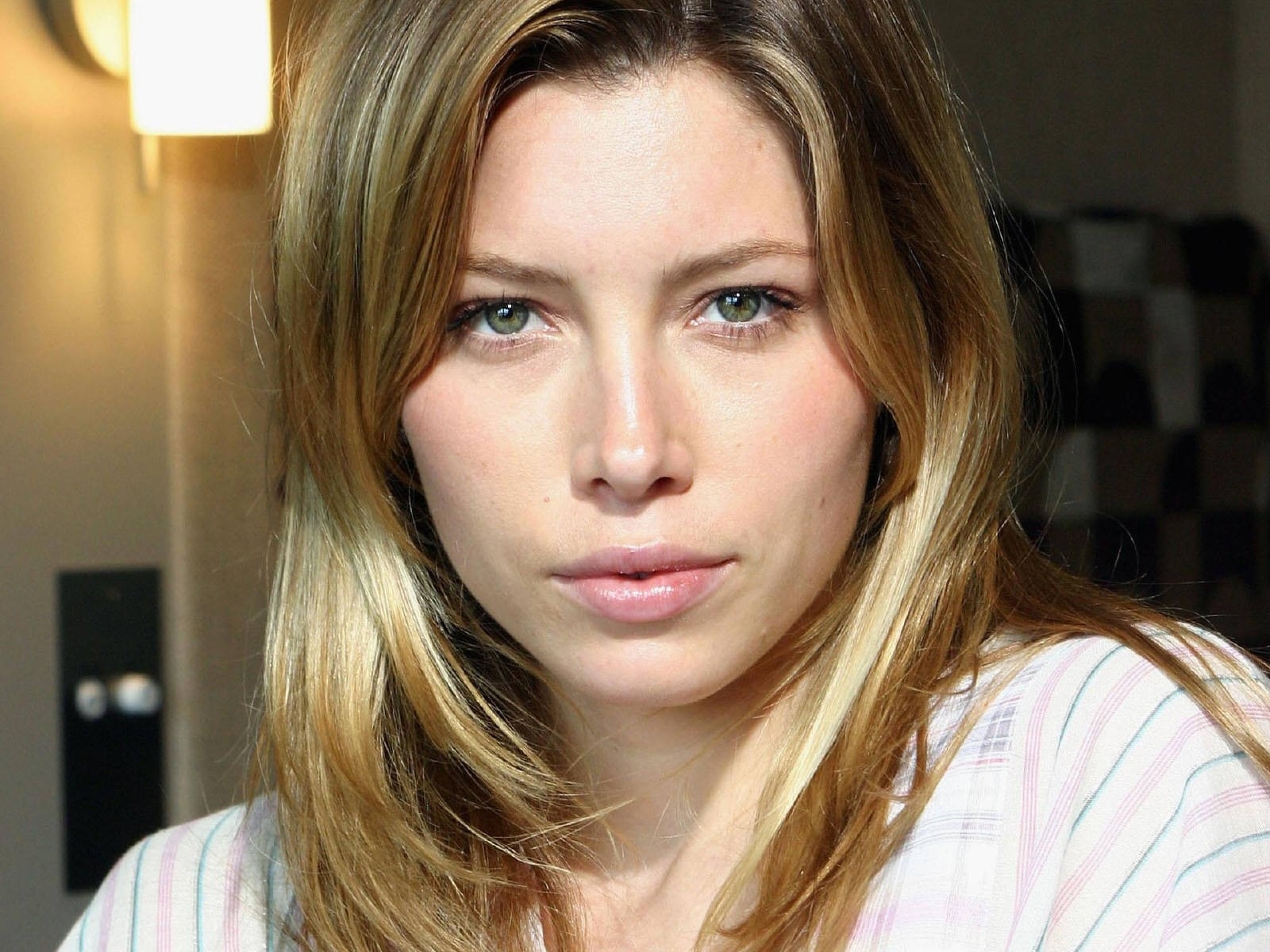 Jessica Biel Pictures and Hairstyles