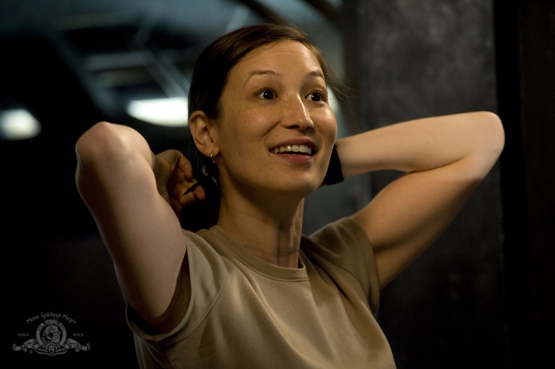 Jennifer Spence In Una Scena Dellaposepisodio Deliverance Di Stargate