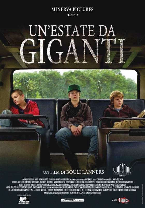 un-estate-da-giganti-la-locandina-italiana-del-film-253830
